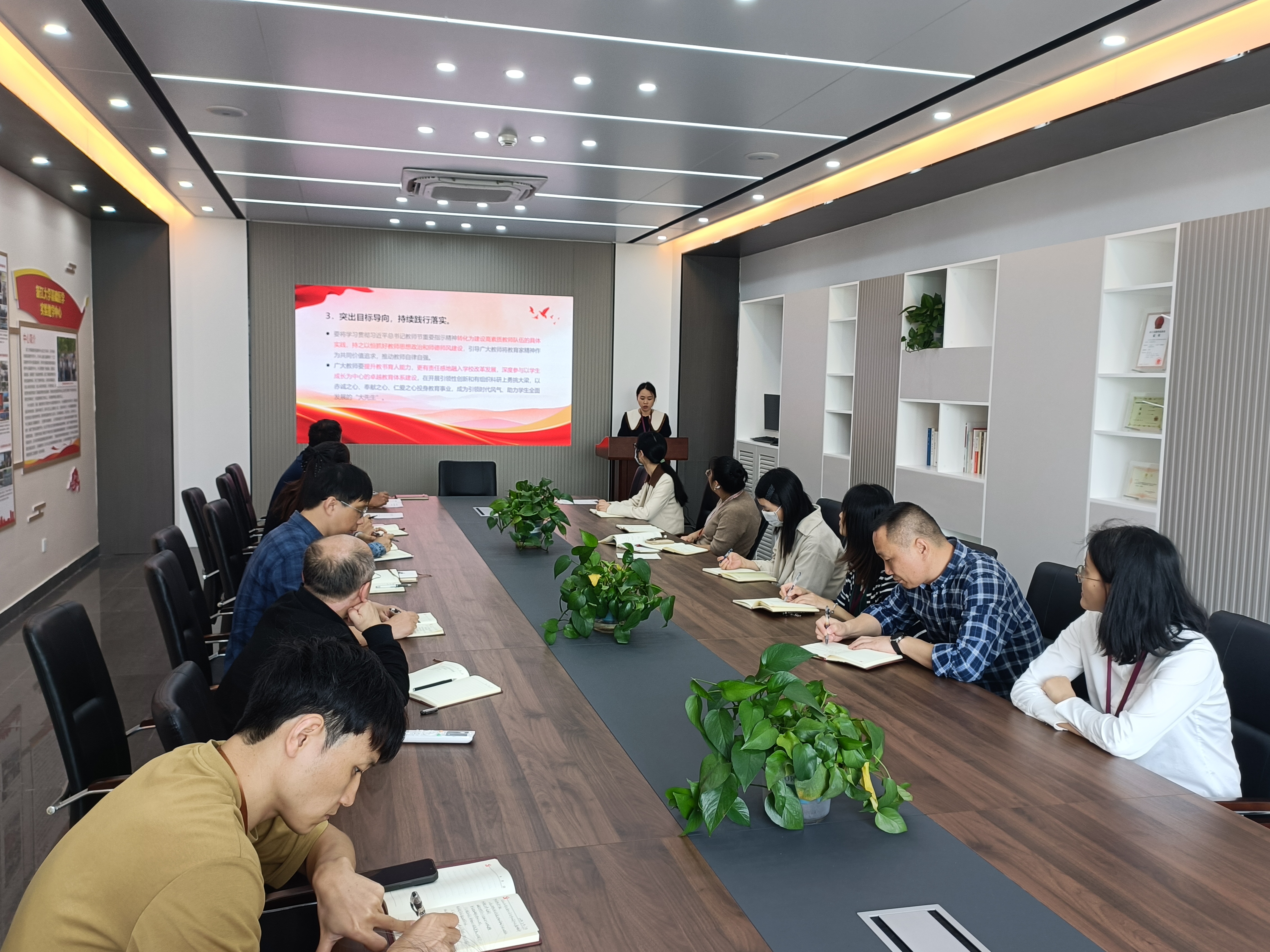 b1acc74bf02eefb3ac99ad86a1eb441.jpg b1acc74bf02eefb3ac99ad86a1eb441.jpg